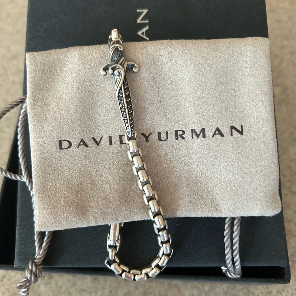 David Yurman Men’s 8 & 1/2 inch Wave Black Pave’ Diamond Dagger Bracelet. Silver